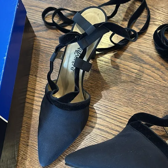 Yves Saint Laurent Vintage crepe and velvet lace up Black slingback heels, 7