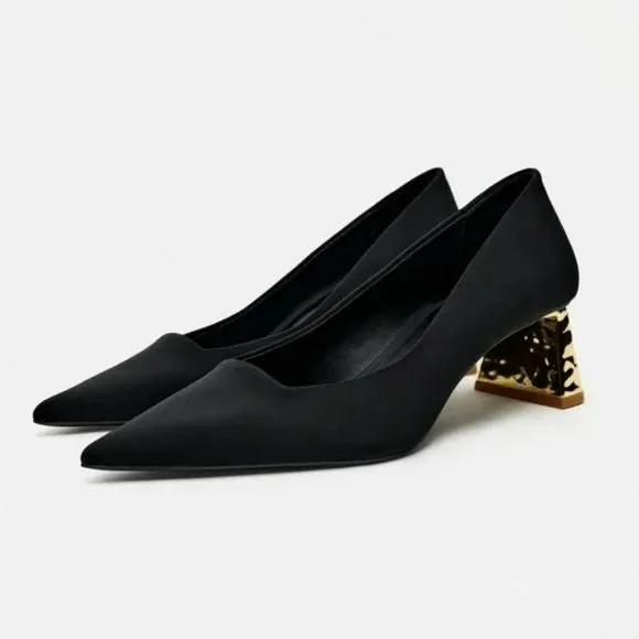 ZARA GOLD HEELED SHOES