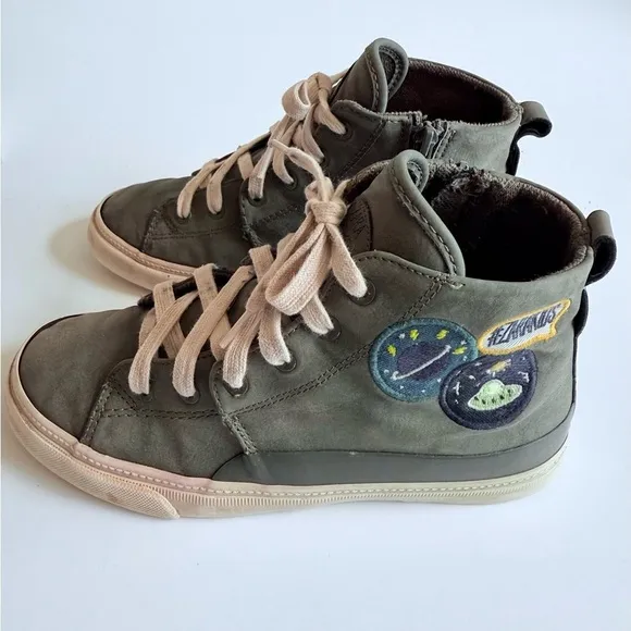 Zara Kids Green Patch High-Top Sneakers EU 34/35 US 2 Space Theme Unisex