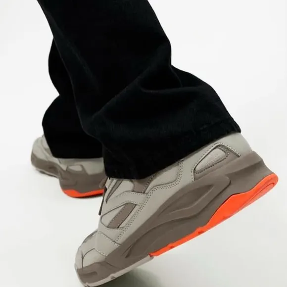 ZARA • Z2 Running Grey Sneakers