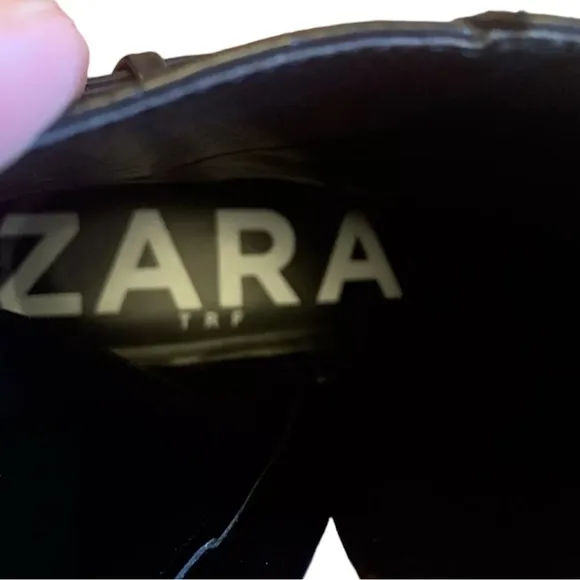 ✨ZARA✨Ankle Buckle Croc Boots
