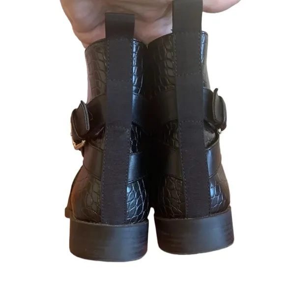 ✨ZARA✨Ankle Buckle Croc Boots