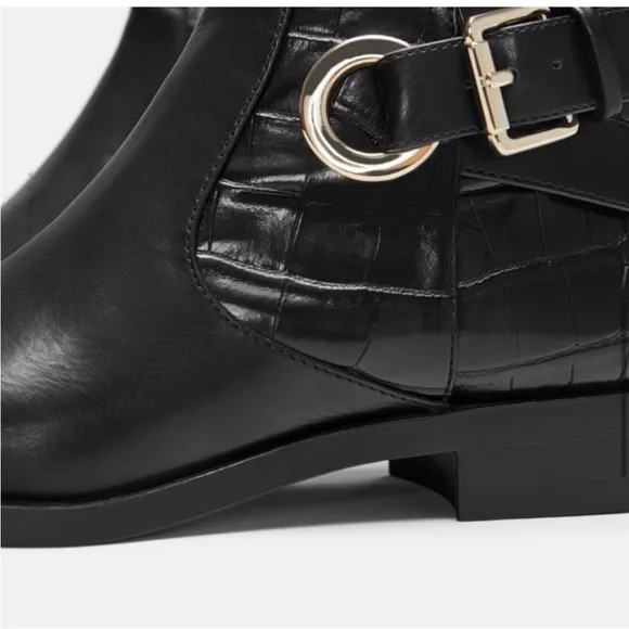 ✨ZARA✨Ankle Buckle Croc Boots